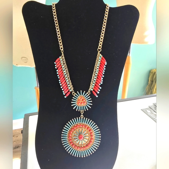 Unsigned/Latasia Jewelry - Elegant Gold and Red Squash Blossom Styled Necklace